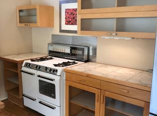 173 Live Oak Dr, Petaluma, CA