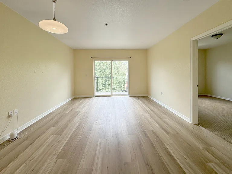 1623 Saint Paul St #405 — Photo 4