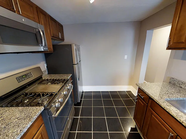 105 Comstock Ave #2 — Photo 5