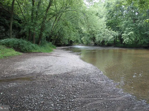 Slabtown Rd, Hancock, MD 21750