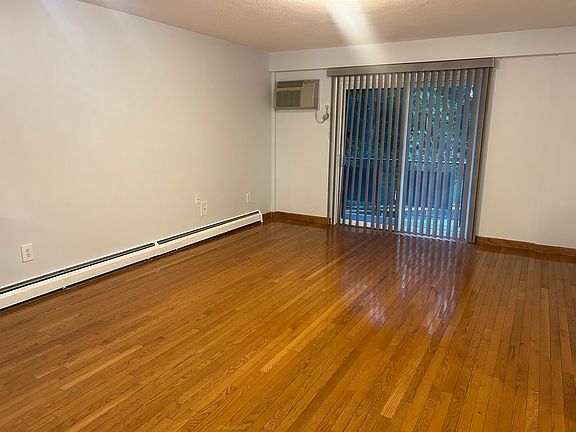 4th image of 585 Revere Beach Pkwy #1-112