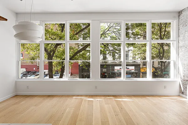 Rented by BLU Real Estate | media 12