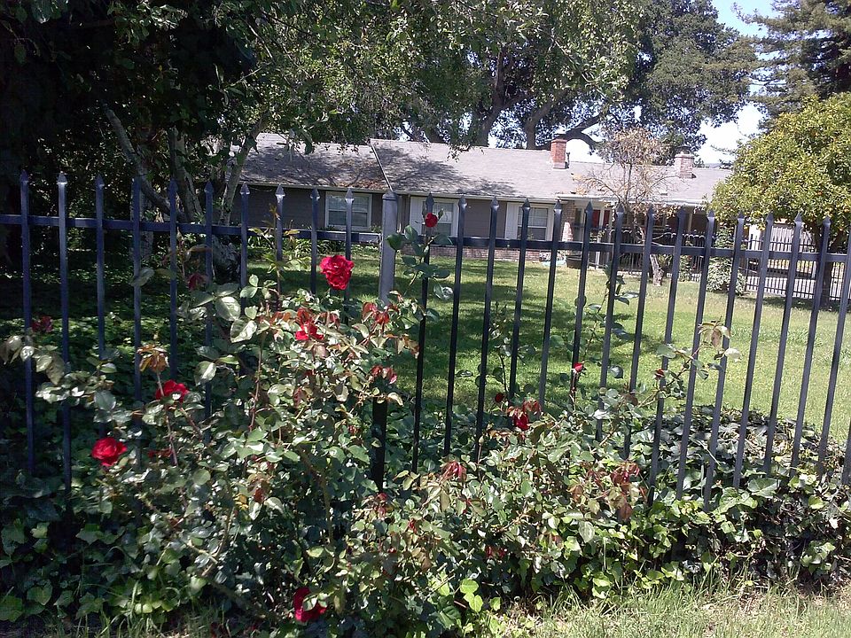 2nd image of 19551 Forest Ave