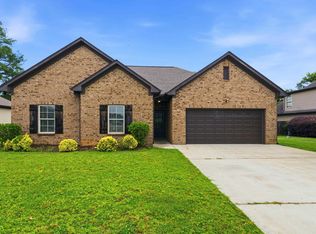 106 Falling Waters Ln, Maylene, AL 35114