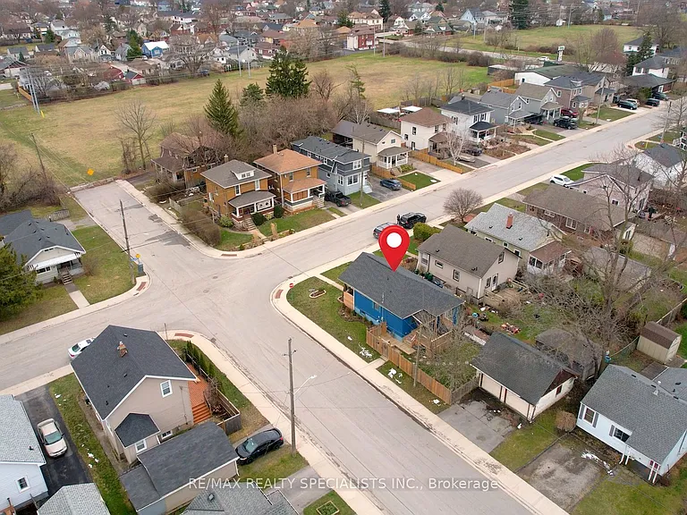 4397 Homewood Ave — Photo 38