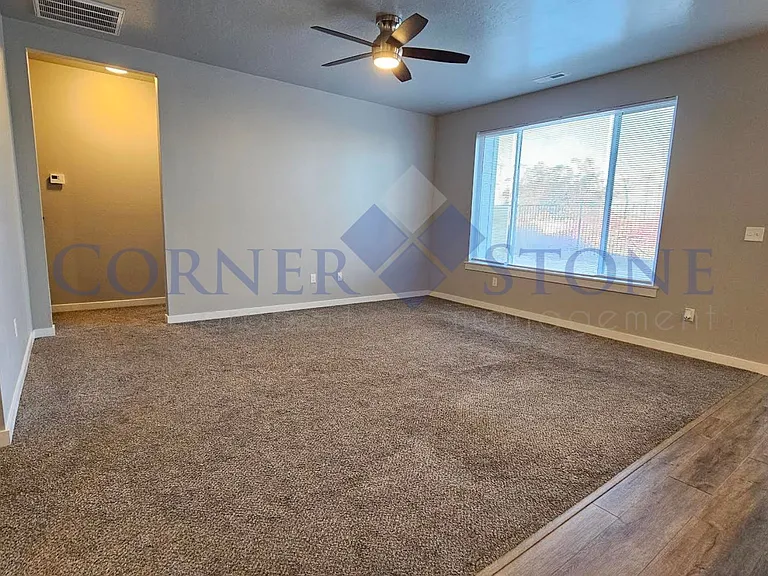 4676 W Silver Riv — Photo 3