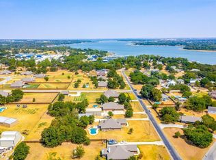 11195 Eustace Dr, Azle, TX 76020