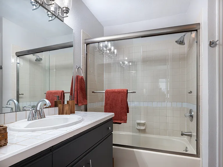2201 Pearl St #206 — Photo 13