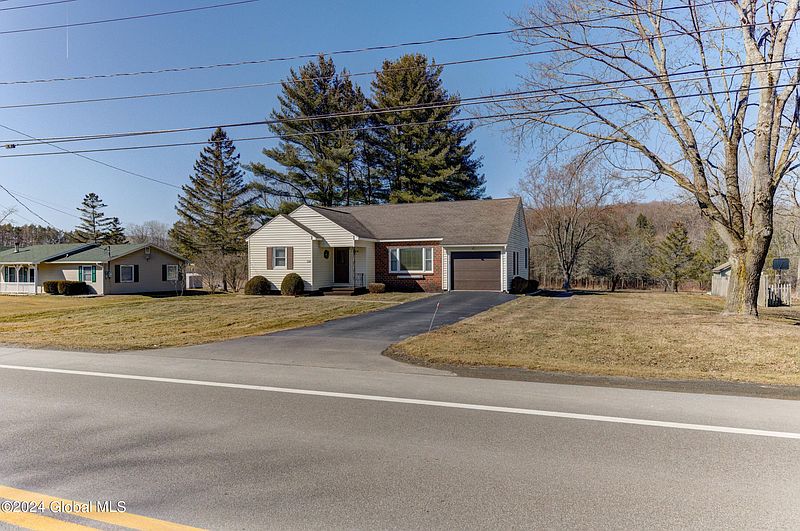 3rd image of 1757 State Highway 67