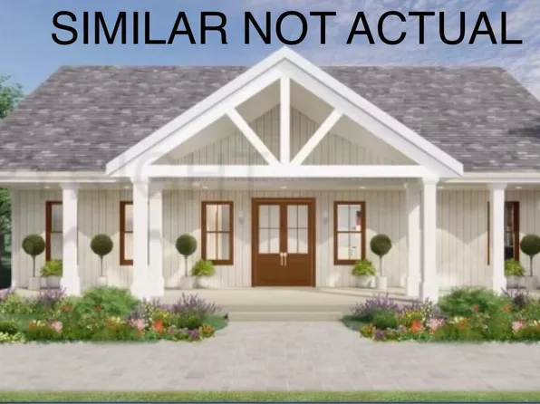 70 Remington Dr, Russell Springs, KY 42642