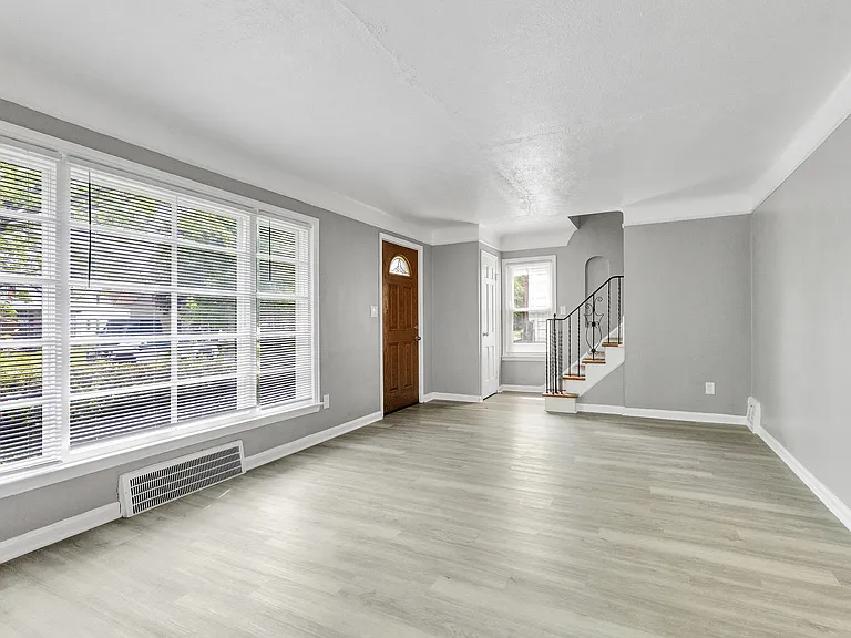4241 Bayard Rd — Photo 9