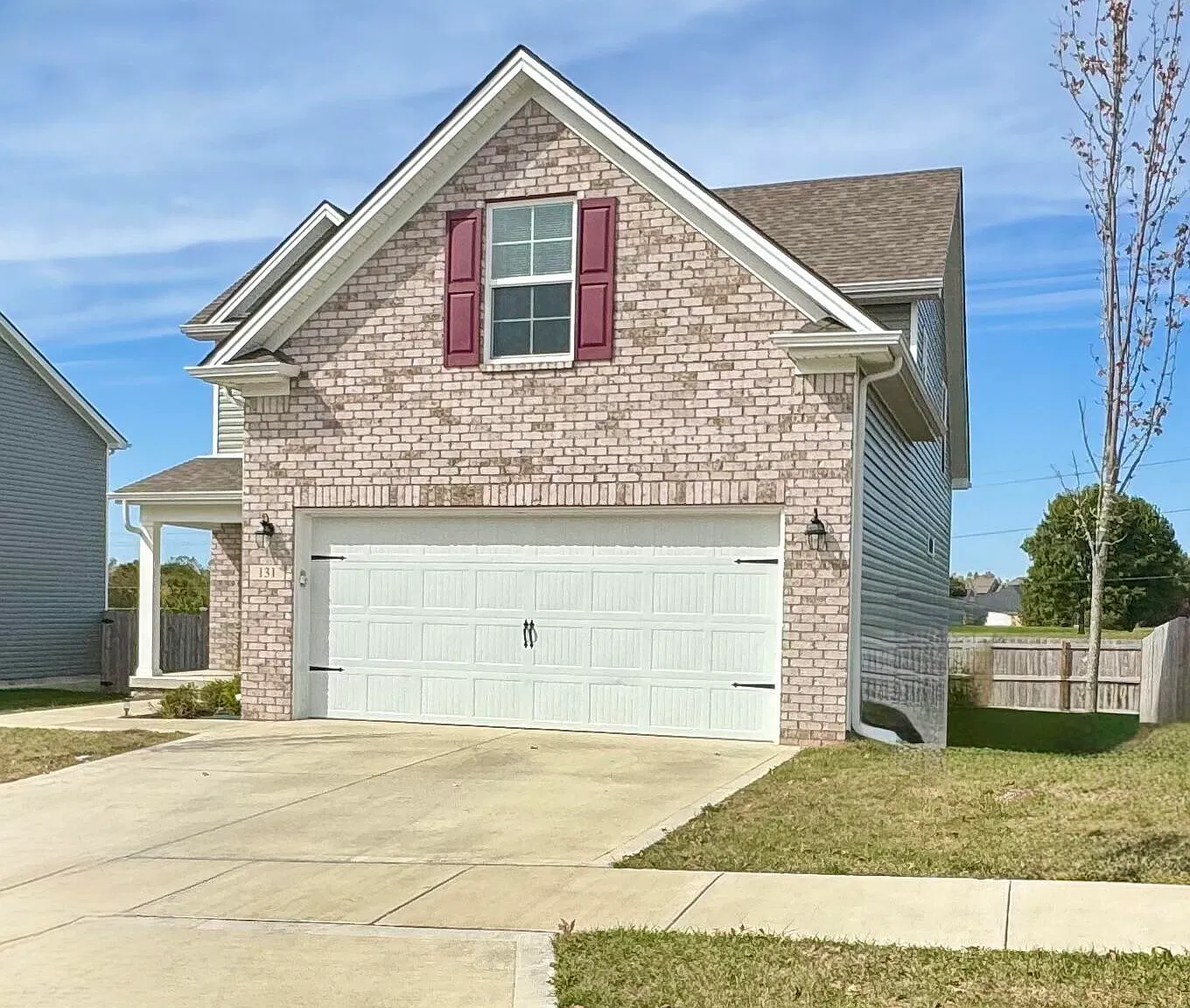 4 bed, 2.5 bath, 2100 sqft, $2,495 — Photo 3