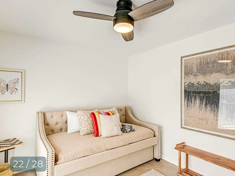101 Belgium Ct — Photo 4