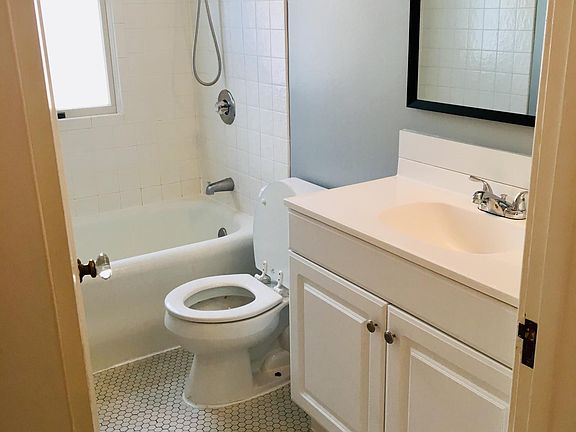 3rd image of 445 W Cambourne St #2