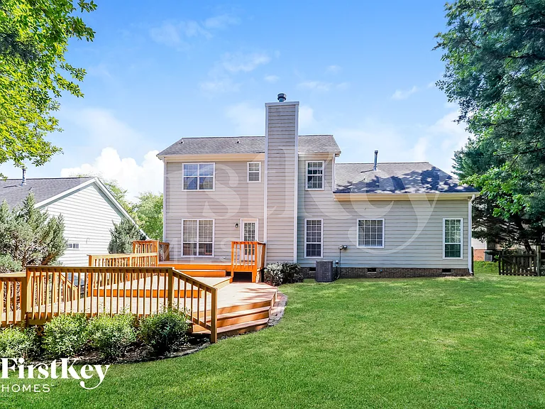 13835 Poppleton Ct — Photo 14