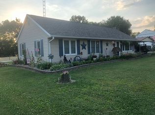 414 N West St, Odon, IN 47562