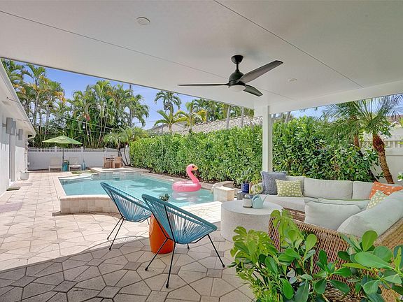 3rd image of 3206 Robbins Road