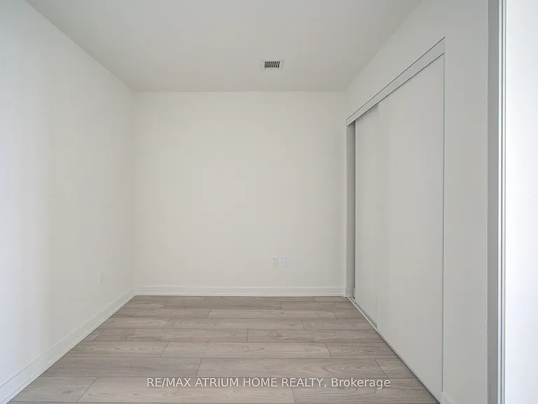 1 Fairview Rd E #621 — Photo 7