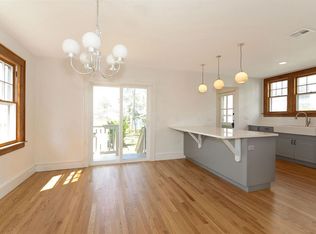 260 Santiago Ave, Rutherford, NJ 07070