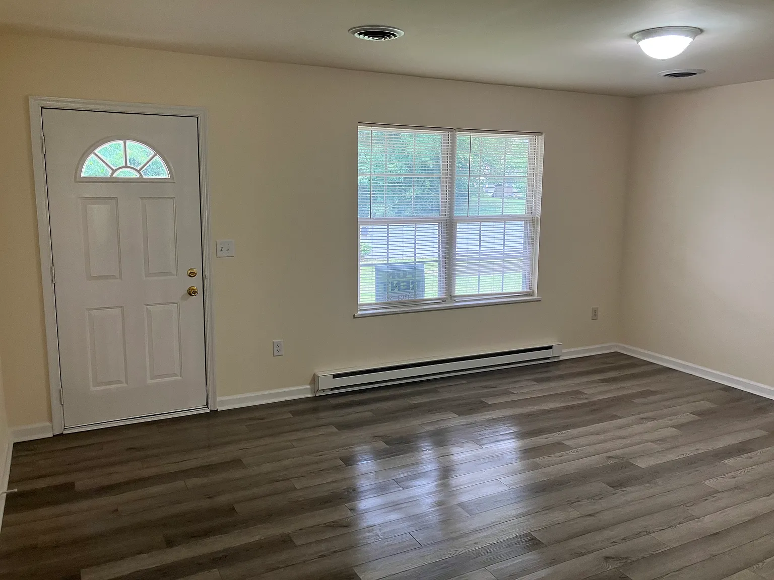 507 Ledge Dr — Photo 4