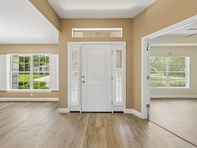 5986 Ganyard Ave — Photo 2