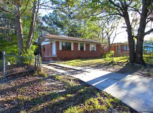 6247 Pettiford Dr W, Jacksonville, FL 32209