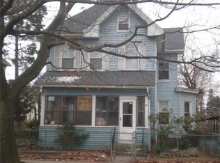 138 Catharine St, Springfield, MA 01109