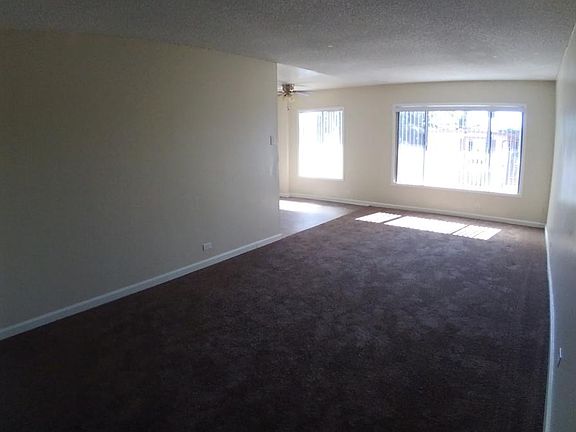5th image of 1143 E Market St