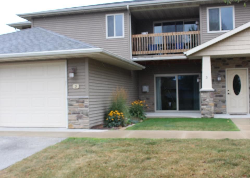 1st image of 10512 Koessl Ln Unit 3