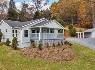 1592 Allison Rd, Piney Flats, TN 37686