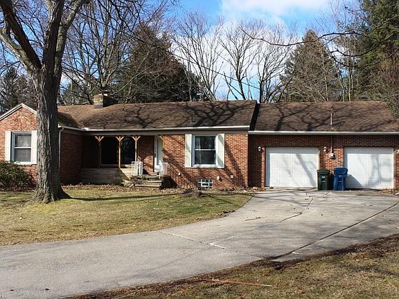2nd image of 5820 Rockport Ln