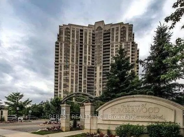 710 Humberwood Blvd, Toronto, ON