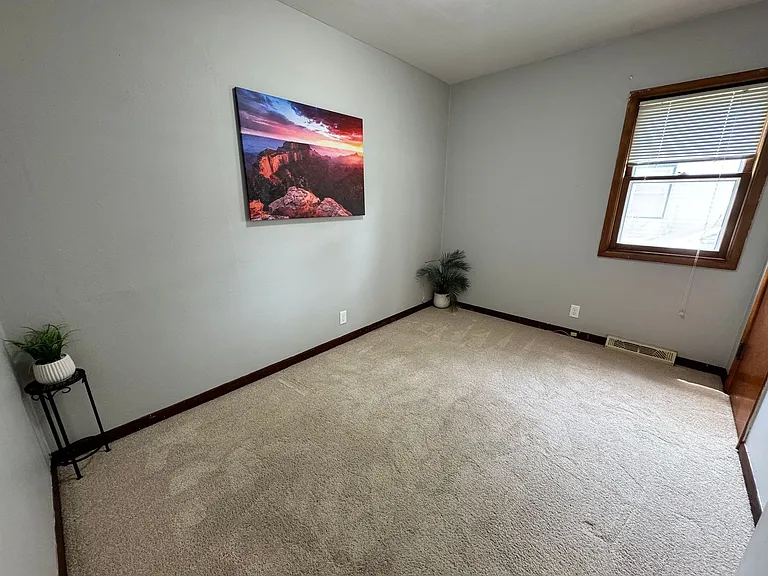 230 E Gilbert Dr — Photo 19