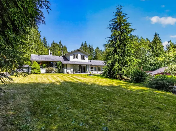 9676 Wolfe St, Mission, BC V4S 1H1