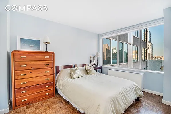 Sold by Compass | media 5