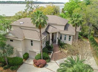 1 Ribaut Dr, Hilton Head Island, SC 29926