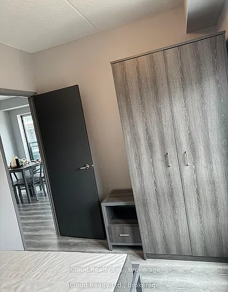 275 Larch St #H401 — Photo 14