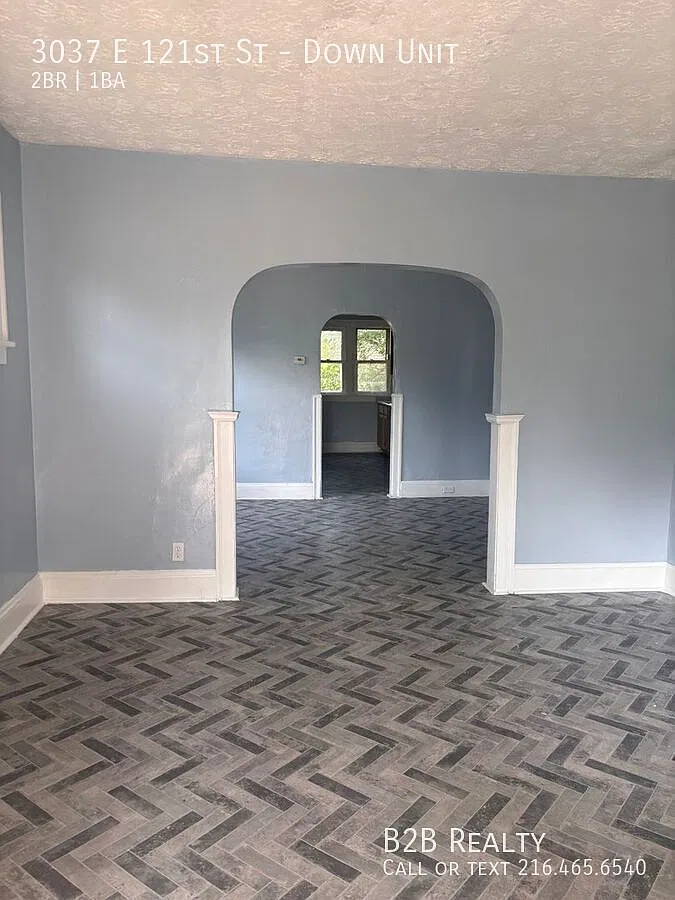 Spacious Two-Bedroom Unit in a Charming Multifamily Property Available Now! — Photo 4