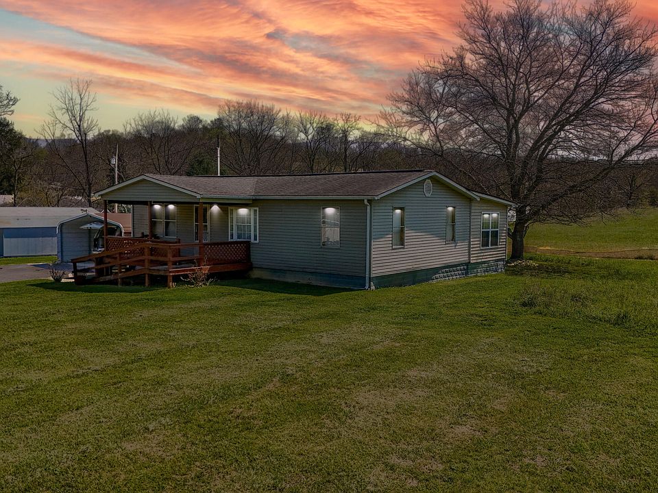 1st image of 451 Walnut Grove Rd