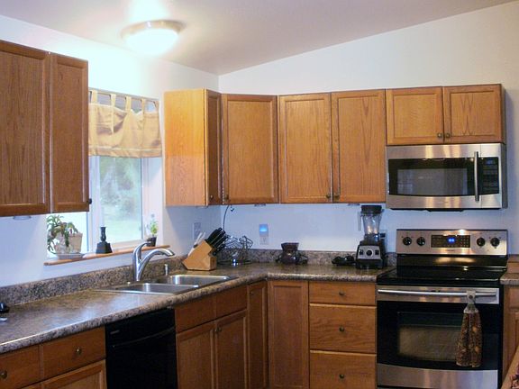 2nd image of 47802 323rd Ave SE