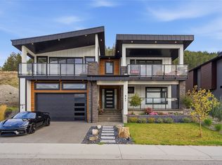 647 Deans Dr, Kelowna, BC V1P 1A1