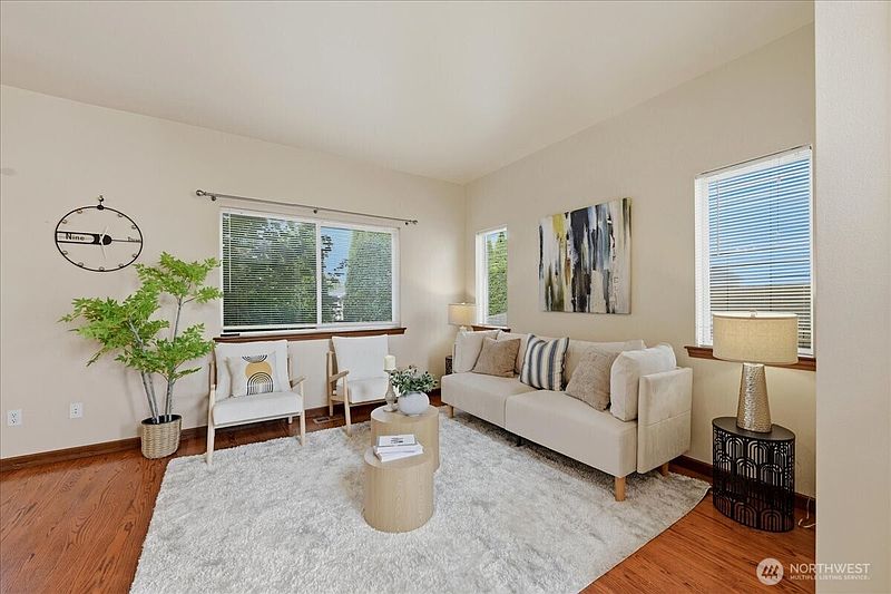 3rd image of 19530 25th Drive SE