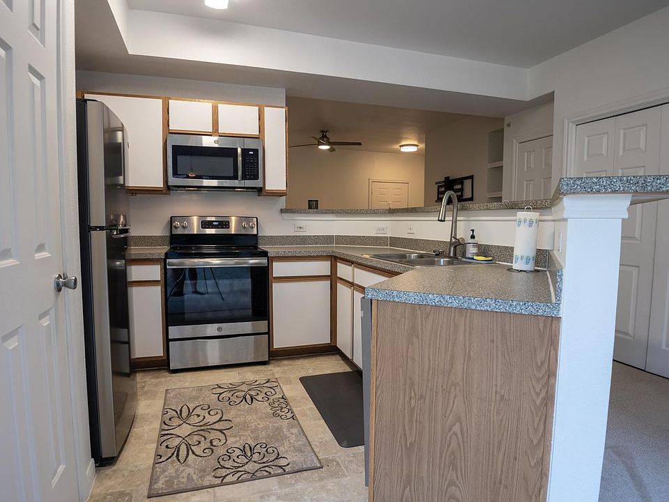 1st image of 2320 Gracy Farms Ln APT 624
