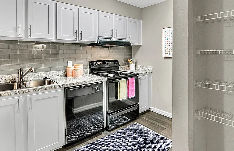Marisol Vista Apartment Homes — Photo 1