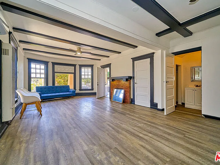 1347 Valencia St #A — Photo 10