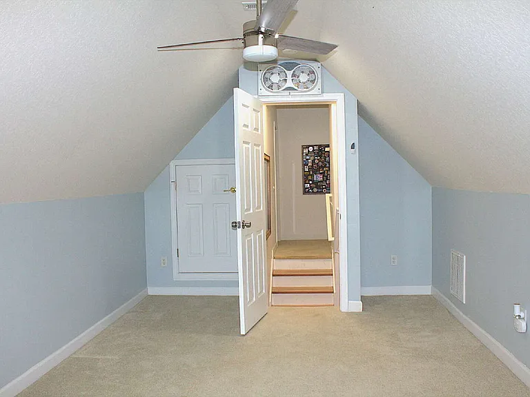 112 Victoria Park Dr — Photo 23