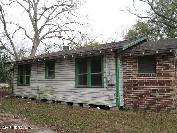 3rd image of 5568 Paris Ave