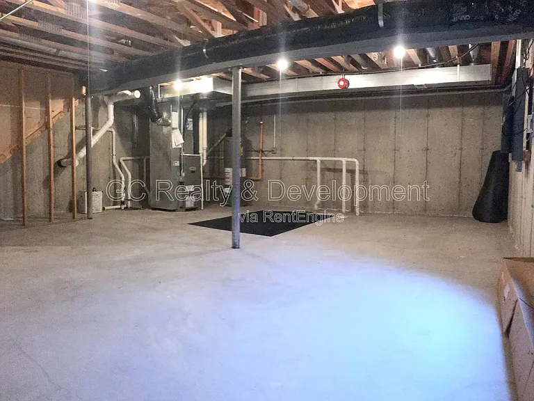 922 Kings Canyon Dr — Photo 22