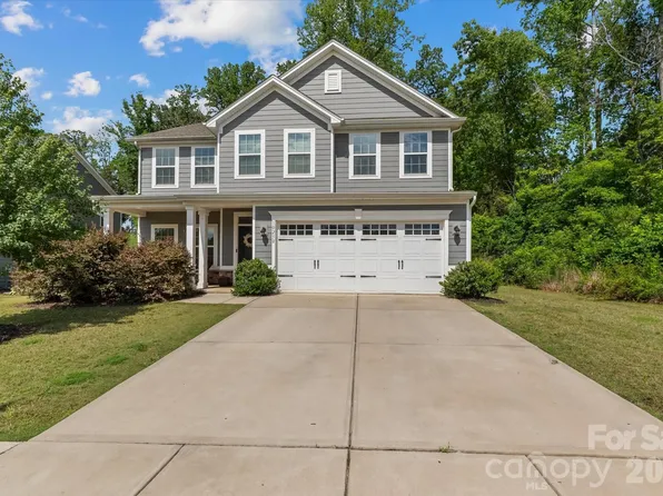 10250 Paper Birch Dr, Charlotte, NC 28215