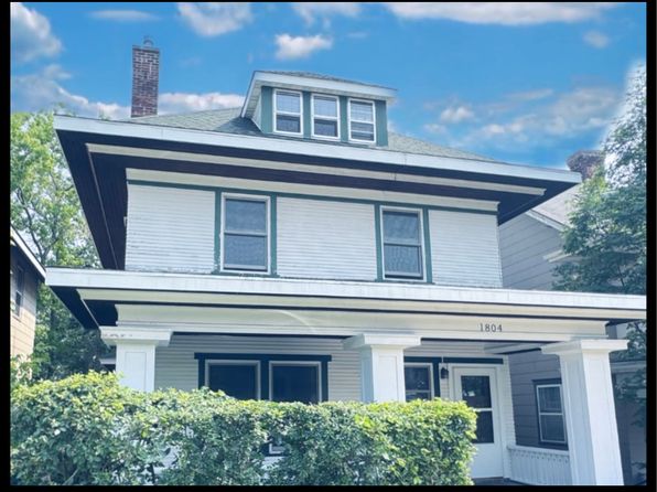 1804 E 4th St #3